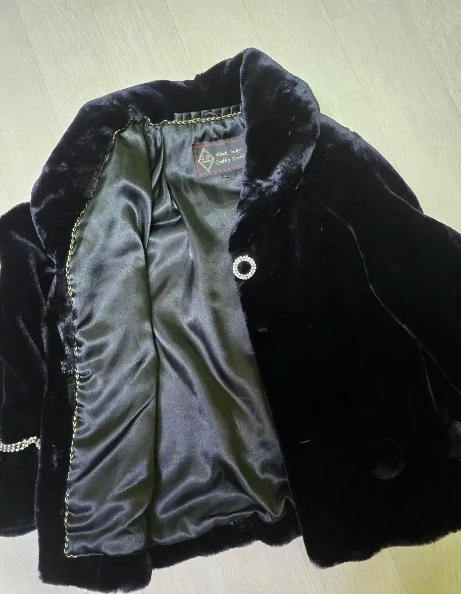 thumbnail-5